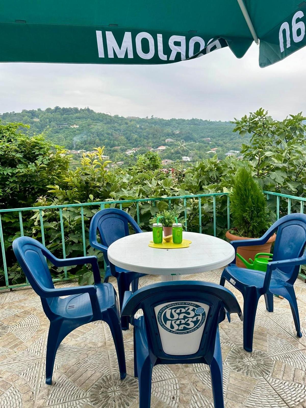 Golden Lion Hotel Sighnaghi Exterior foto